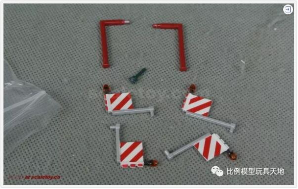支撐腿，警示燈，警示牌等。